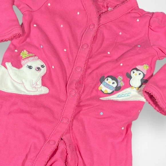4/$20 Gymboree Pink Penguin Sleeper - Picture 2 of 5